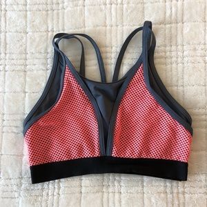 VS Sports Bra